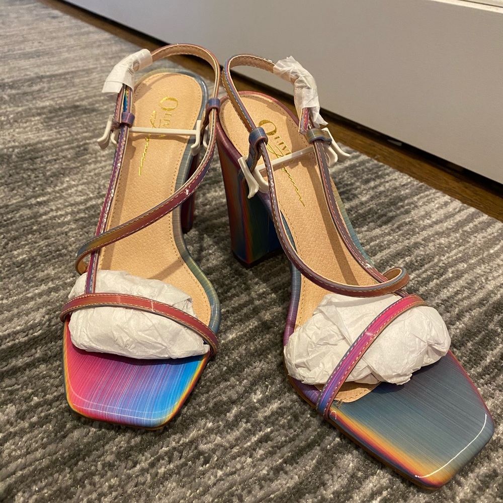 NEW! Never worn Holographic heel sandals